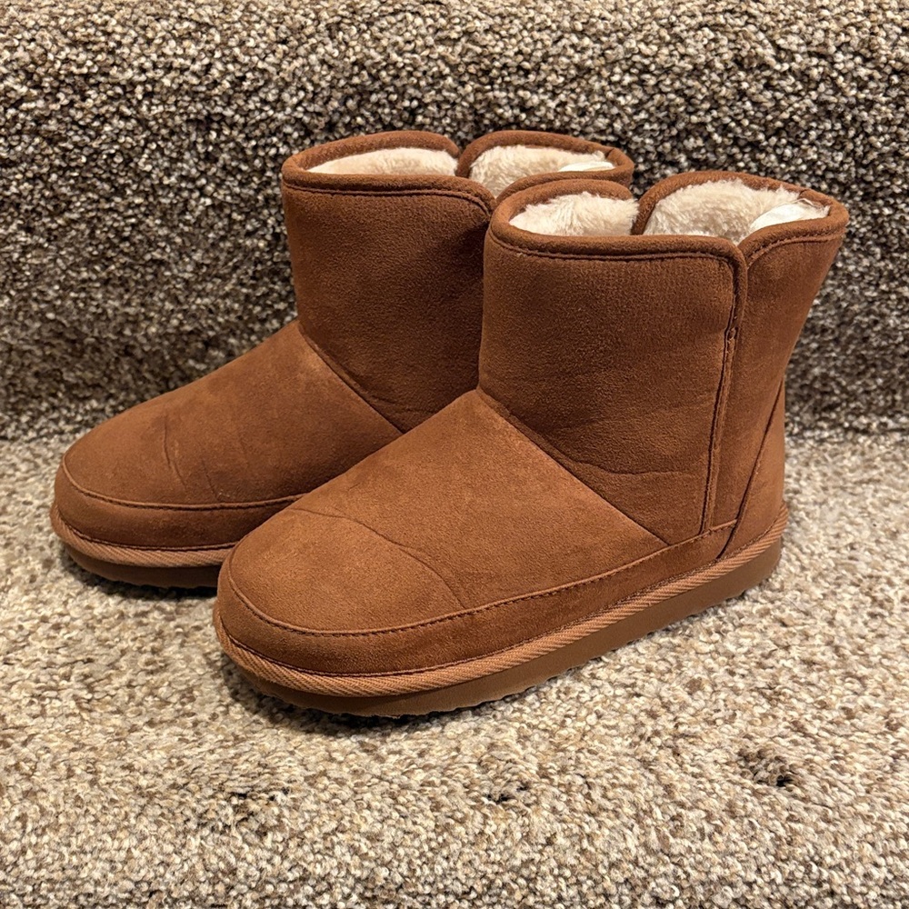 Old Navy Kids Brown Boots